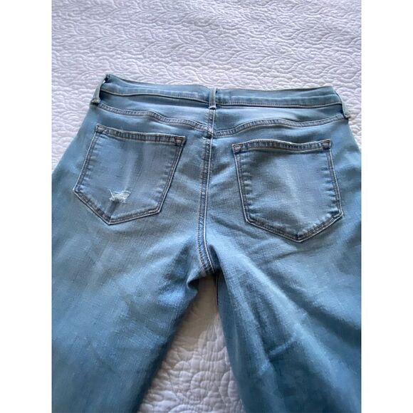 Sonoma Girlfriend Jeans Blue Light Wash Relaxed Fit Size 4 - Picture 6 of 11